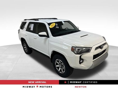 Used 2021 Toyota 4Runner TRD Off-Road AWD/4WD image 1
