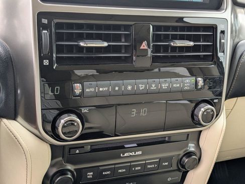 Certified 2023 Lexus GX 460 Premium AWD/4WD image 15
