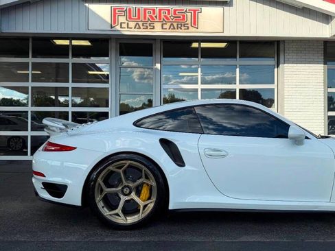 Used 2015 Porsche 911 Turbo S image 10