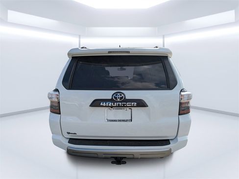 Used 2023 Toyota 4Runner TRD Off-Road Premium image 4