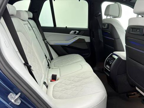 Used 2023 BMW X5 sDrive40i w/ Executive Package RWD image 19
