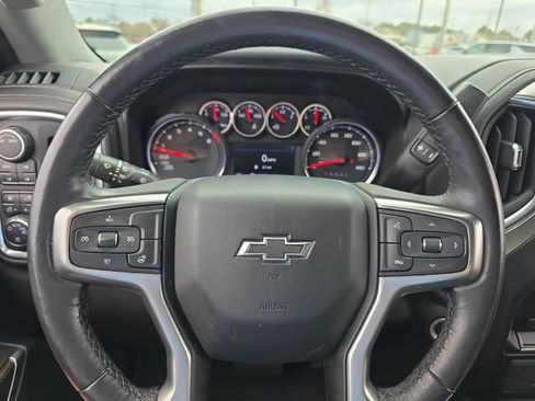 Used 2021 Chevrolet Silverado 1500 LT Trail Boss image 18