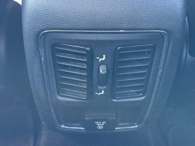 Used 2022 Jeep Grand Cherokee Laredo X RWD image 18