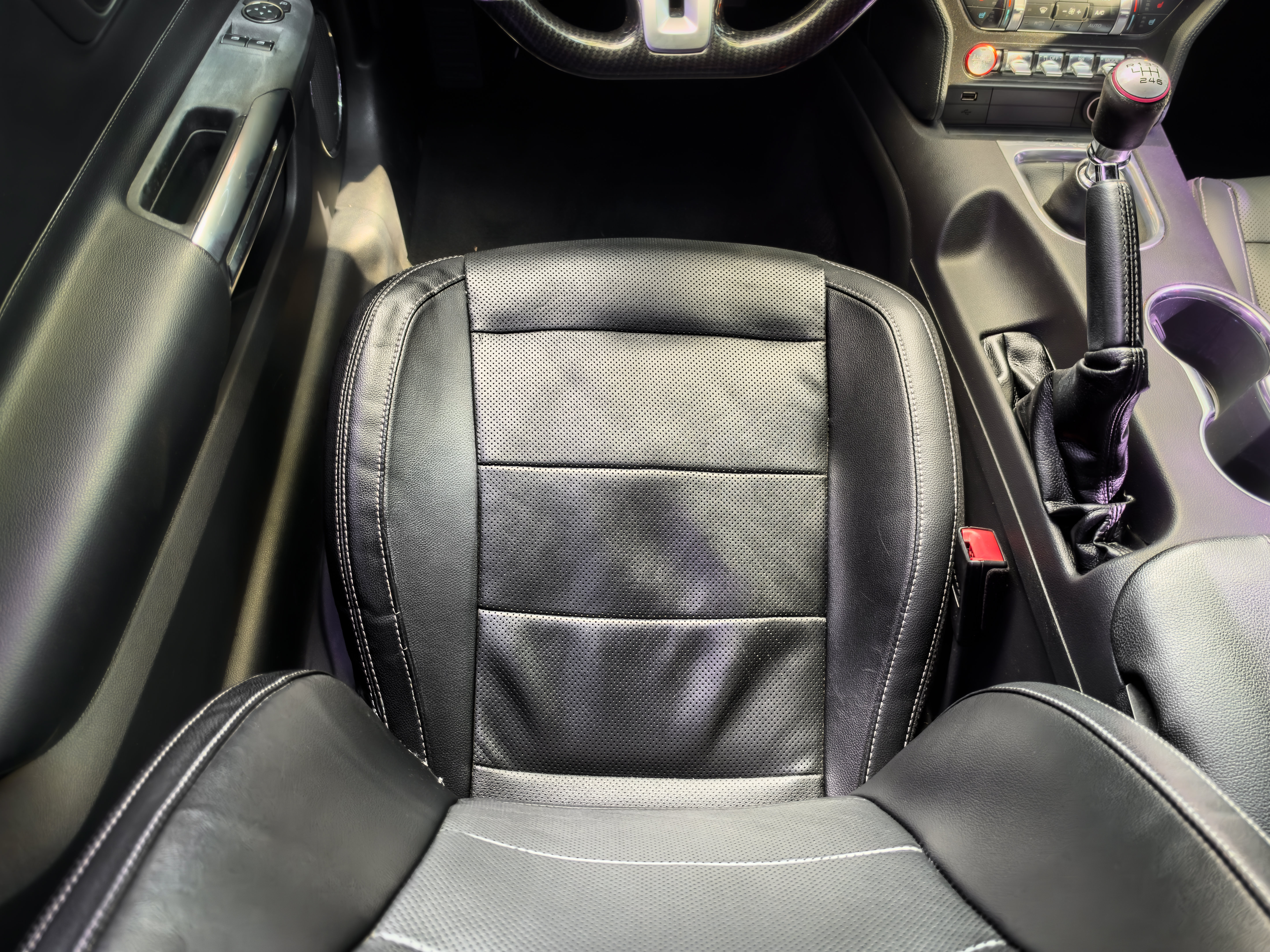 Used 2019 Ford Mustang GT Premium w/ GT Performance Package RWD image 53