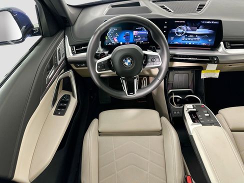 Used 2025 BMW X1 xDrive28i w/ Premium Package image 24