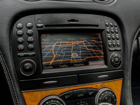 Used 2012 Mercedes-Benz SL 550 image 21