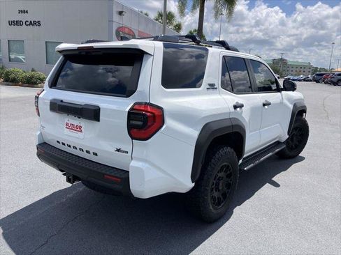 Certified 2026 Toyota 4Runner TRD Off-Road Premium AWD/4WD image 5