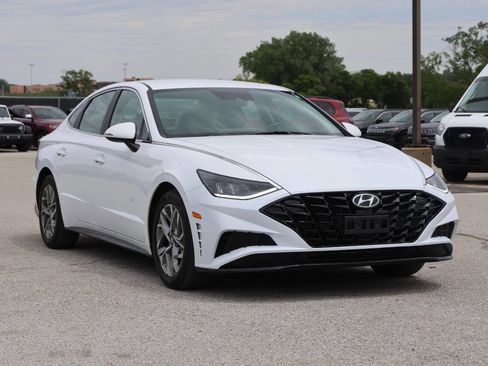 Used 2020 Hyundai Sonata SEL w/ Convenience Package FWD image 4