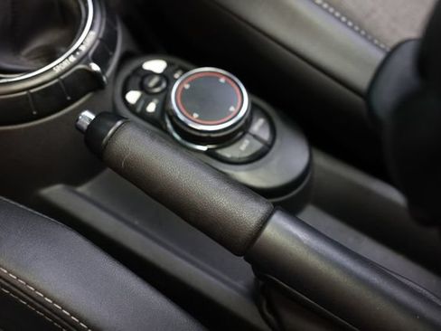 Used 2015 MINI Cooper S FWD image 47