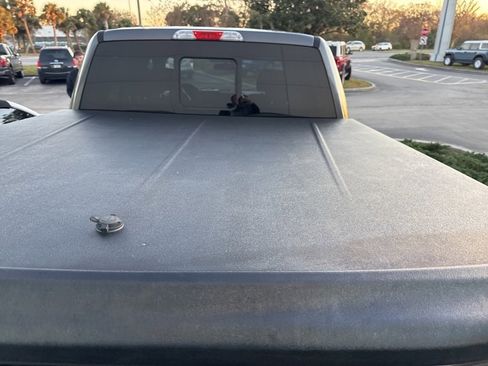 Used 2017 Ford F150 XLT w/ Equipment Group 302A Luxury image 14