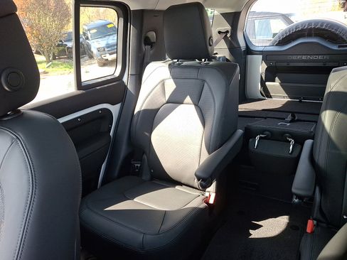 New 2026 Land Rover Defender 130 S AWD/4WD image 15