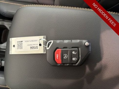 New 2026 Jeep Gladiator Sport AWD/4WD image 27
