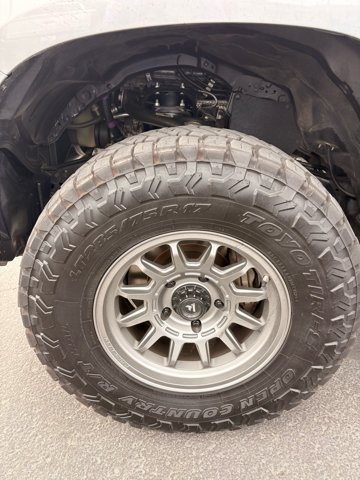 Used 2017 Toyota Tundra SR5 w/ SR5 Upgrade Package RWD image 10