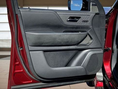 Used 2026 INFINITI QX80 Autograph w/ Autograph Exterior Package image 23