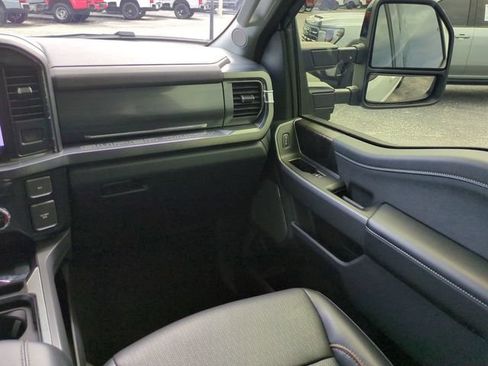 Certified 2025 Ford F250 Lariat w/ Lariat Ultimate Package AWD/4WD image 17