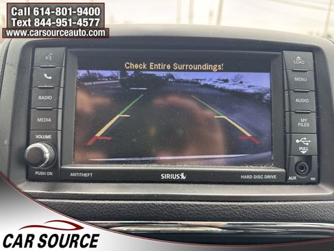 Used 2019 Dodge Grand Caravan SXT image 12