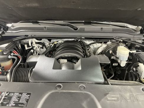 Used 2018 GMC Yukon Denali w/ Open Road Package image 12