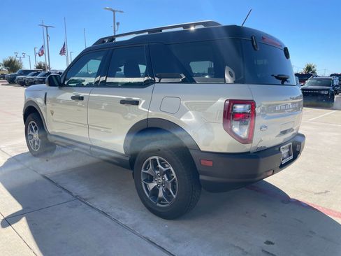 Used 2024 Ford Bronco Sport Badlands image 3