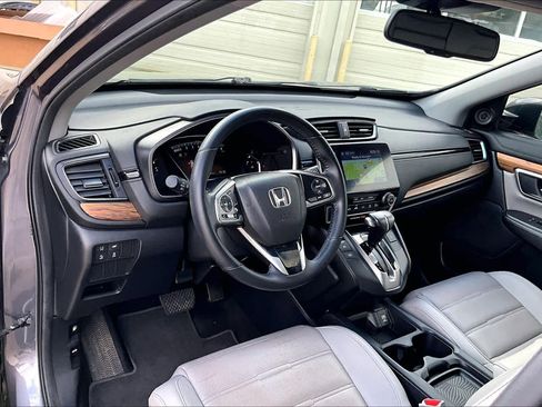 Used 2018 Honda CR-V Touring image 17