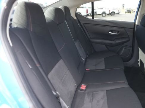 Used 2023 Nissan Sentra SR w/ Electronics Package FWD image 16