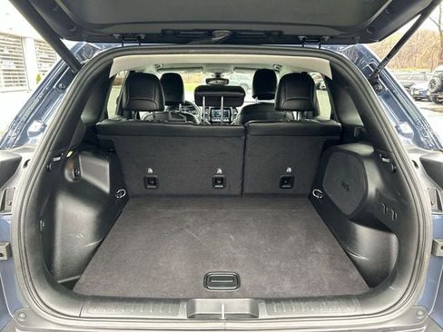 Used 2019 Jeep Cherokee Limited image 26