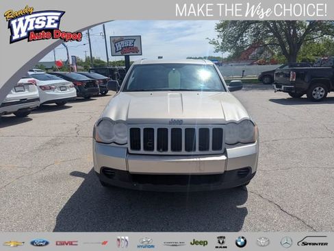 Used 2008 Jeep Grand Cherokee Laredo AWD/4WD image 8