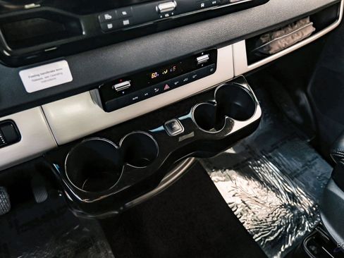 Used 2022 Mercedes-Benz Sprinter 3500 image 54