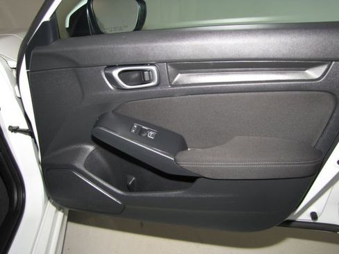 Certified 2023 Honda Civic LX image 20