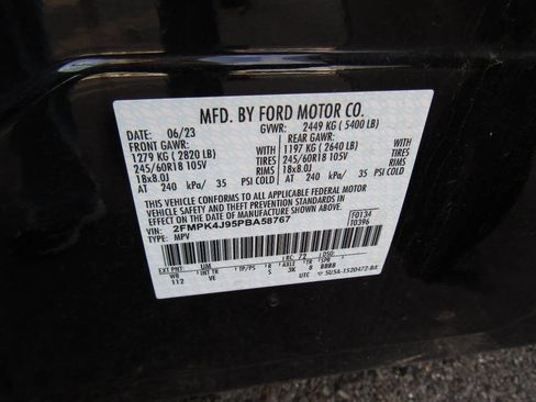 Used 2023 Ford Edge SEL image 18