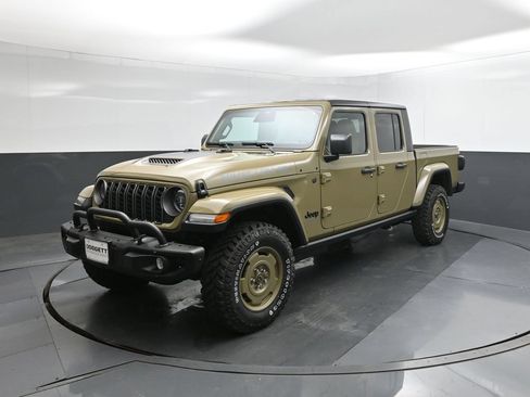 New 2026 Jeep Gladiator Willys AWD/4WD image 30