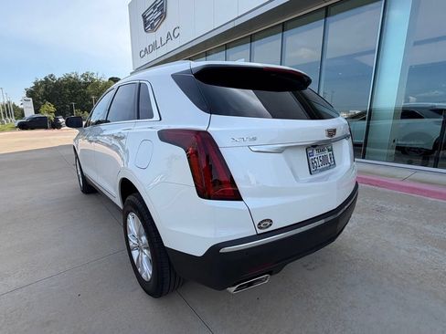 Used 2024 Cadillac XT5 Luxury FWD image 3