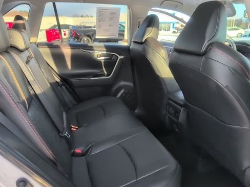 Used 2024 Toyota RAV4 Adventure image 41
