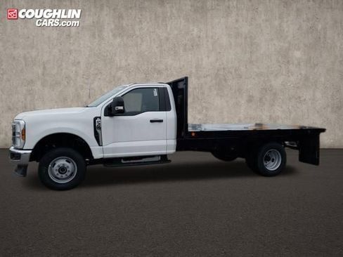 New 2025 Ford F350 XL w/ XL Chrome Package image 5