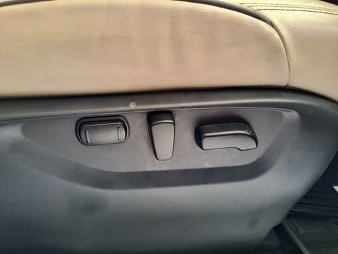 Used 2022 Nissan Armada Platinum RWD image 34