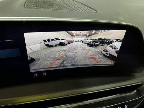 Used 2024 Cadillac Lyriq Luxury AWD/4WD image 34