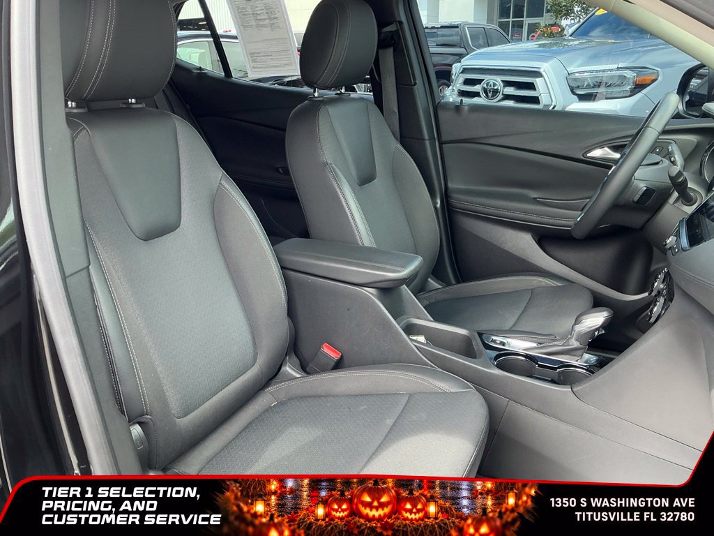 Certified 2023 Buick Encore GX Select w/ Sport Touring Package FWD image 15