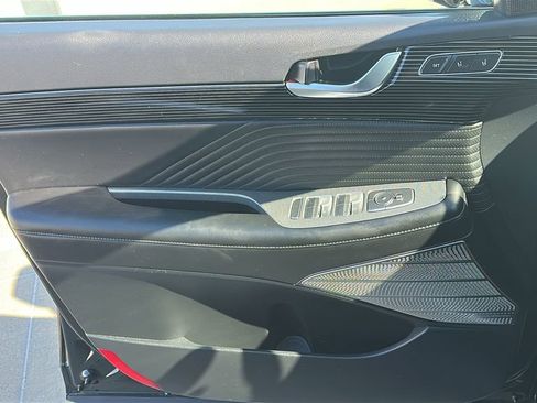 Used 2024 Hyundai Palisade Calligraphy image 20