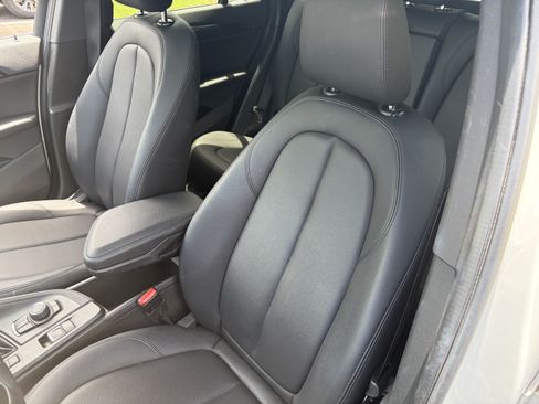 Used 2018 BMW X1 xDrive28i AWD/4WD image 24