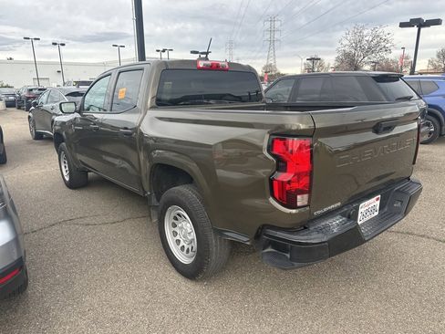 Used 2024 Chevrolet Colorado W/T image 4