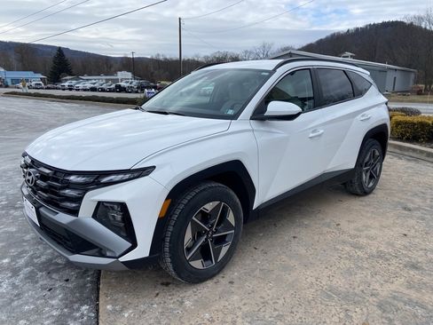 Used 2025 Hyundai Tucson SEL image 3