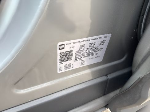 Used 2023 Chevrolet Equinox Premier AWD/4WD image 6