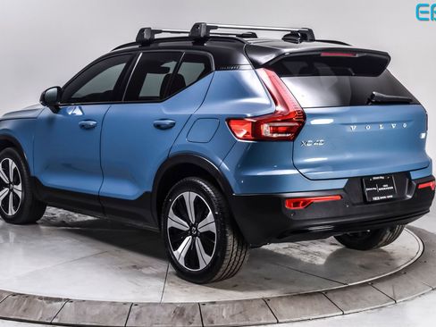 Used 2023 Volvo XC40 Recharge Plus AWD/4WD image 4