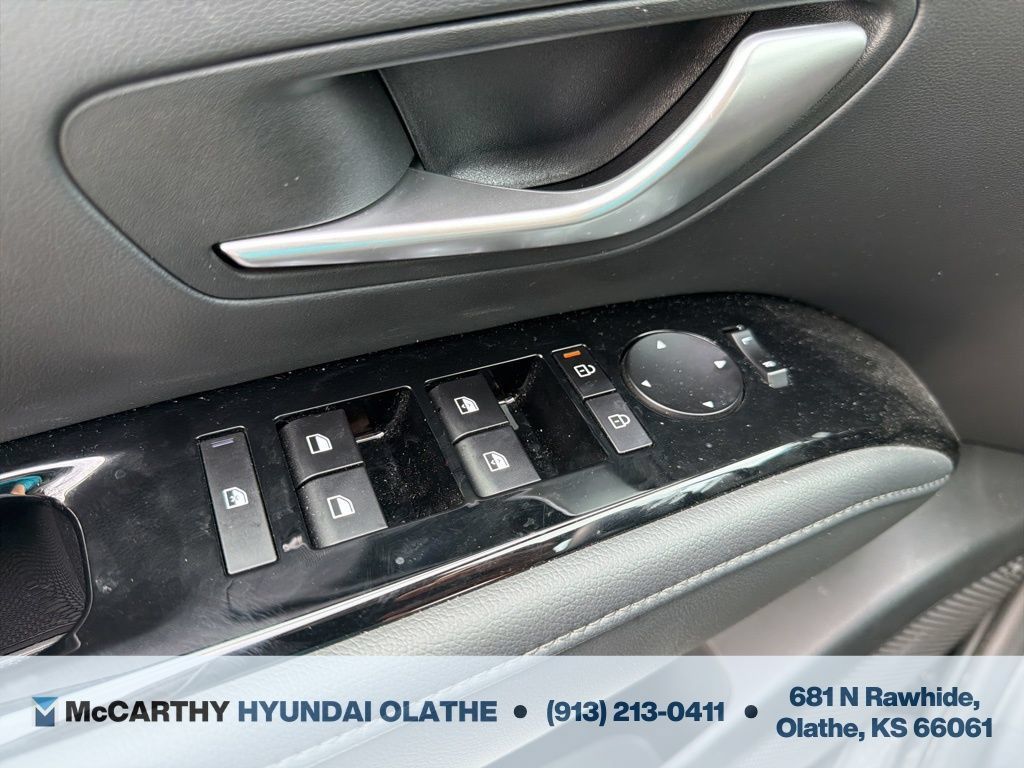 Used 2025 Hyundai Tucson Limited AWD/4WD image 40