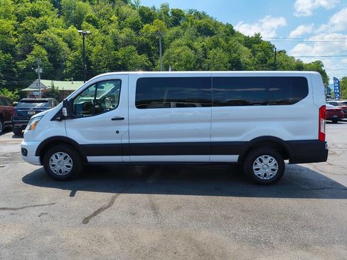 Used 2022 Ford Transit 350 XLT RWD image 6