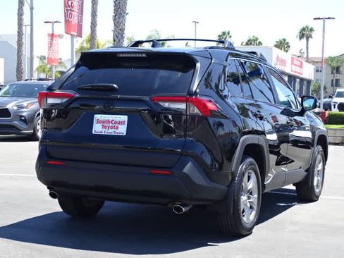 Certified 2025 Toyota RAV4 XLE w/ Convenience Package FWD image 13
