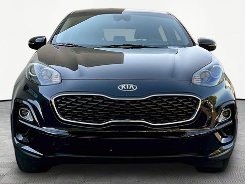 Used 2020 Kia Sportage LX w/ LX Popular Package AWD/4WD image 2