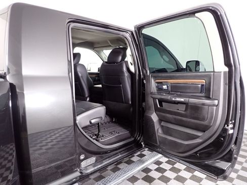 Used 2018 RAM 3500 Laramie AWD/4WD image 34