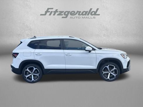 New 2026 Volkswagen Taos SEL AWD/4WD image 4