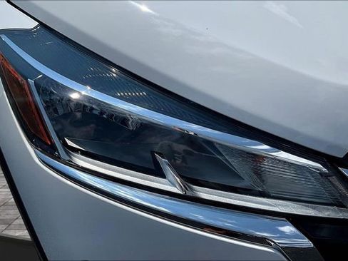 Used 2025 Nissan Kicks Play S FWD image 28
