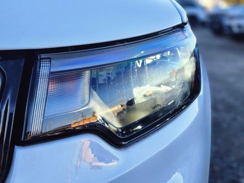 New 2025 Jeep Compass Limited w/ Sun & Sound Group image 10